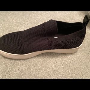 Steve Madden black slip on sneakers